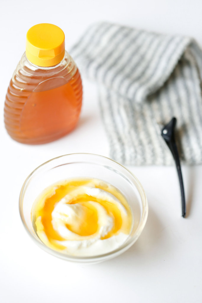 Yogurt + Honey Conditioning Hair Mask | littlegreendot.com