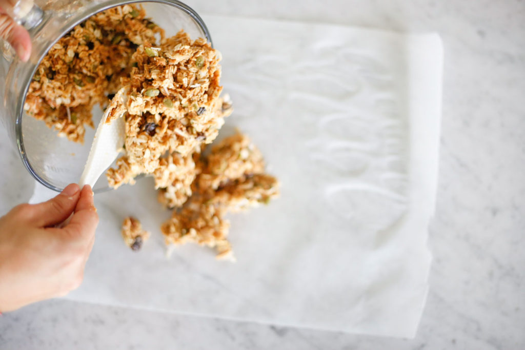 Granola Bar Recipe | littlegreendot.com