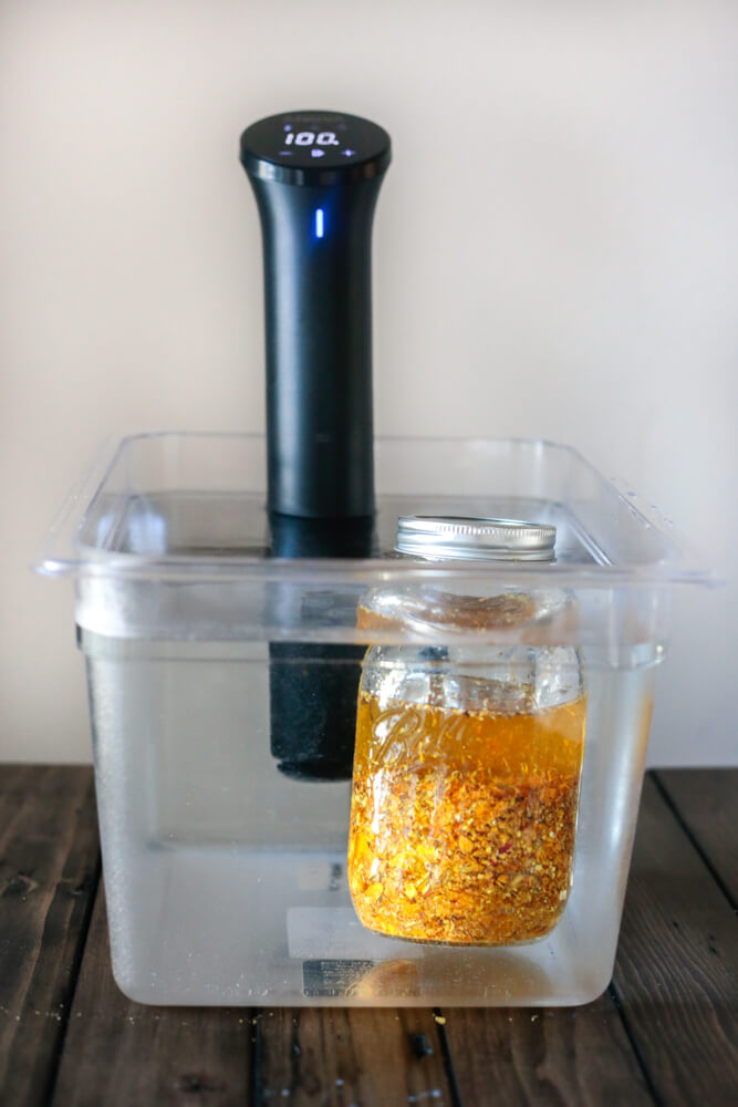 What Containers Should You Use to Cook Sous Vide?