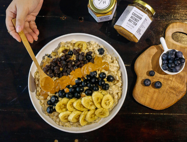 Breakfast Bowl: Peanut Butter Oatmeal Recipe