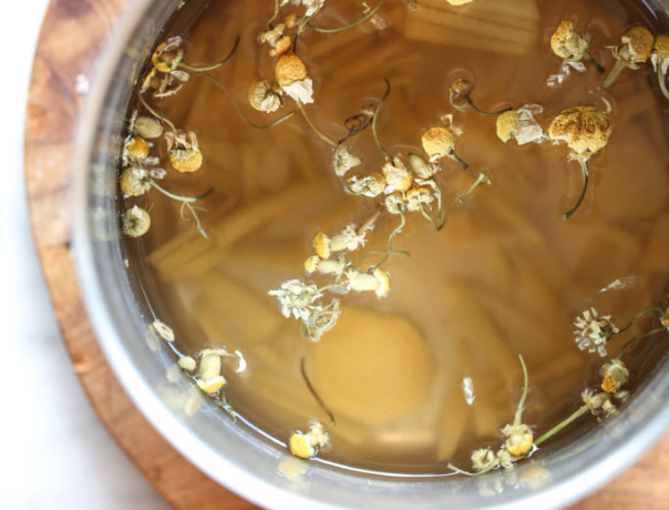 Recover your Voice | Ginger + Chamomile Tea Recipe